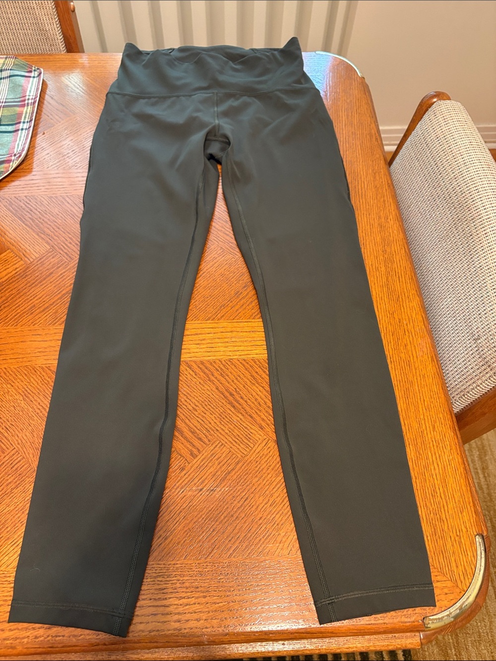 lululemon athletica black/brown/sage green High-Rise Women's Leggings. Size 6